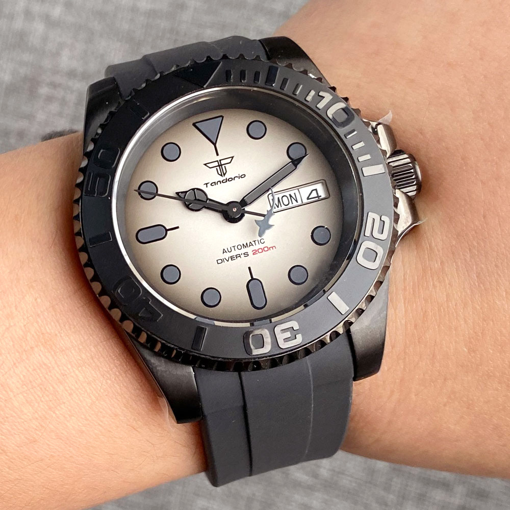 Tandorio 200M Waterproof NH36A - огляд і ціна Rubber Strap Diver